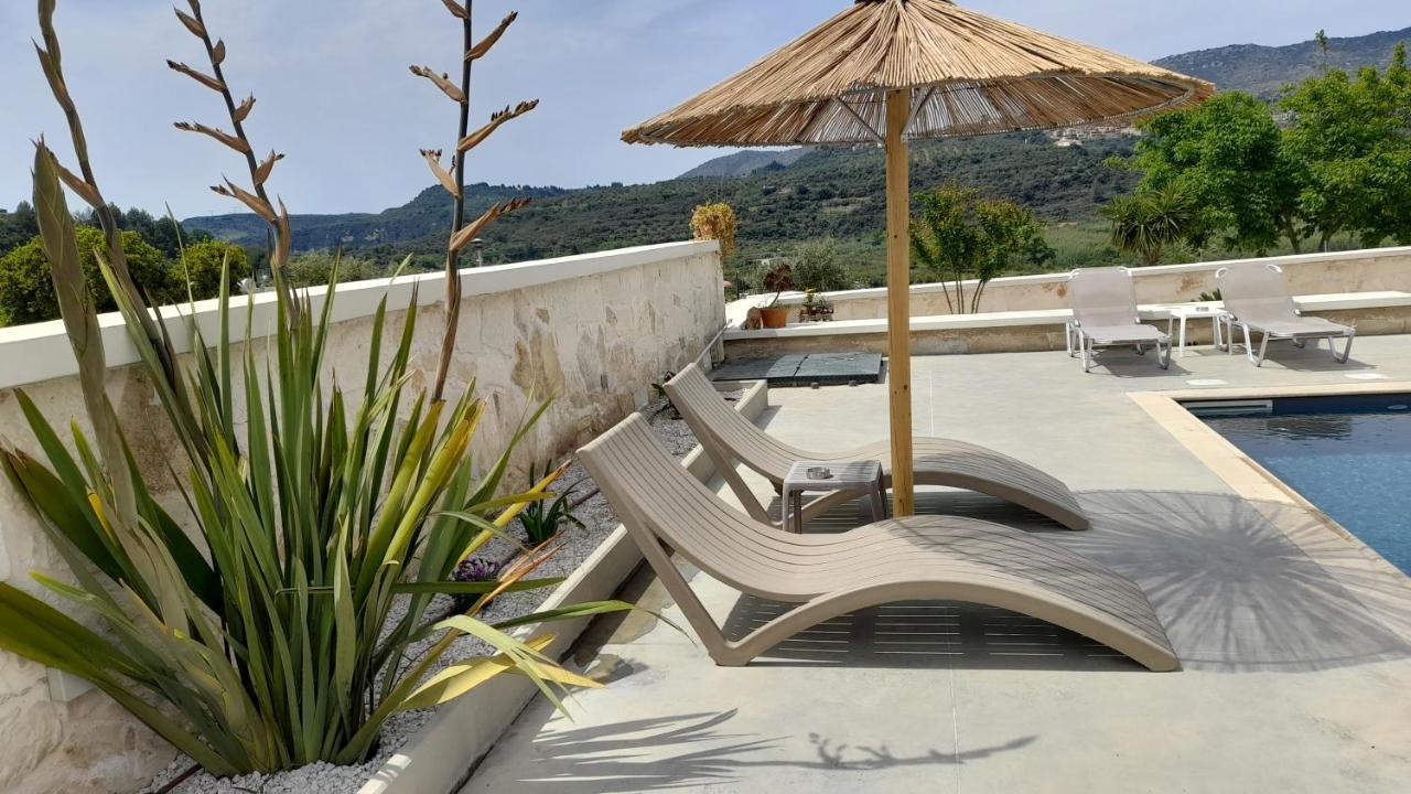 Georgioupoli Studio 2 With A Pool And Lake Views Exterior foto